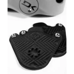 Casque Dakine Renegade - Black 7 Casque Dakine Renegade - Black -Célèbre Surf Magasin RENGADE HELMET 0 262572 1